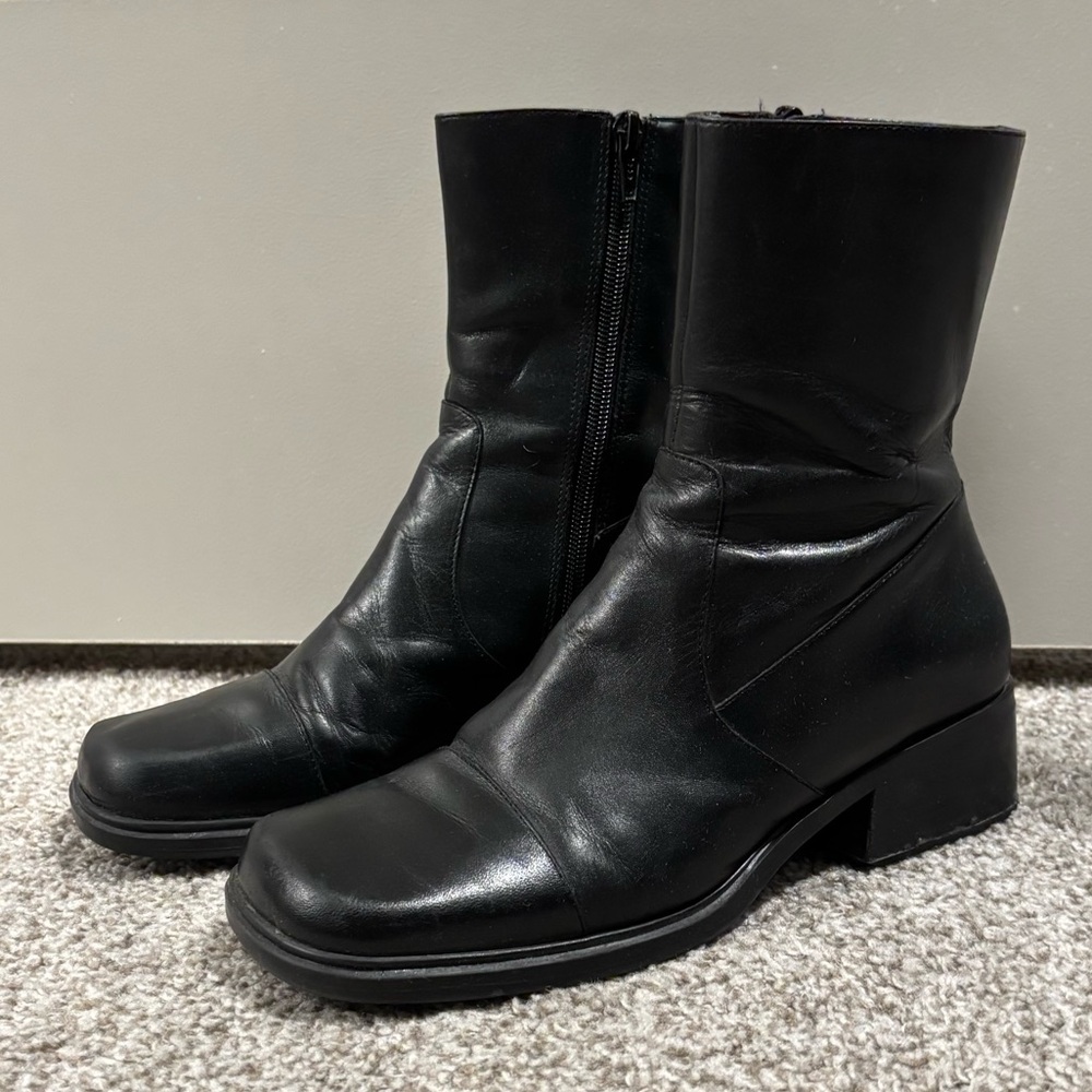 🖤 Bandolino Black Leather Square Toe Block Heel Boots Ankle Boots